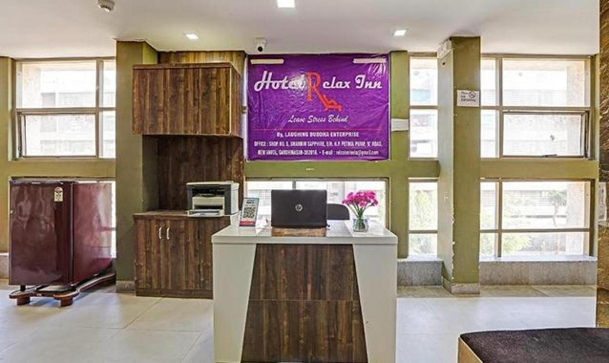 Fabhotel Relax Gandhinagar Bagian luar foto