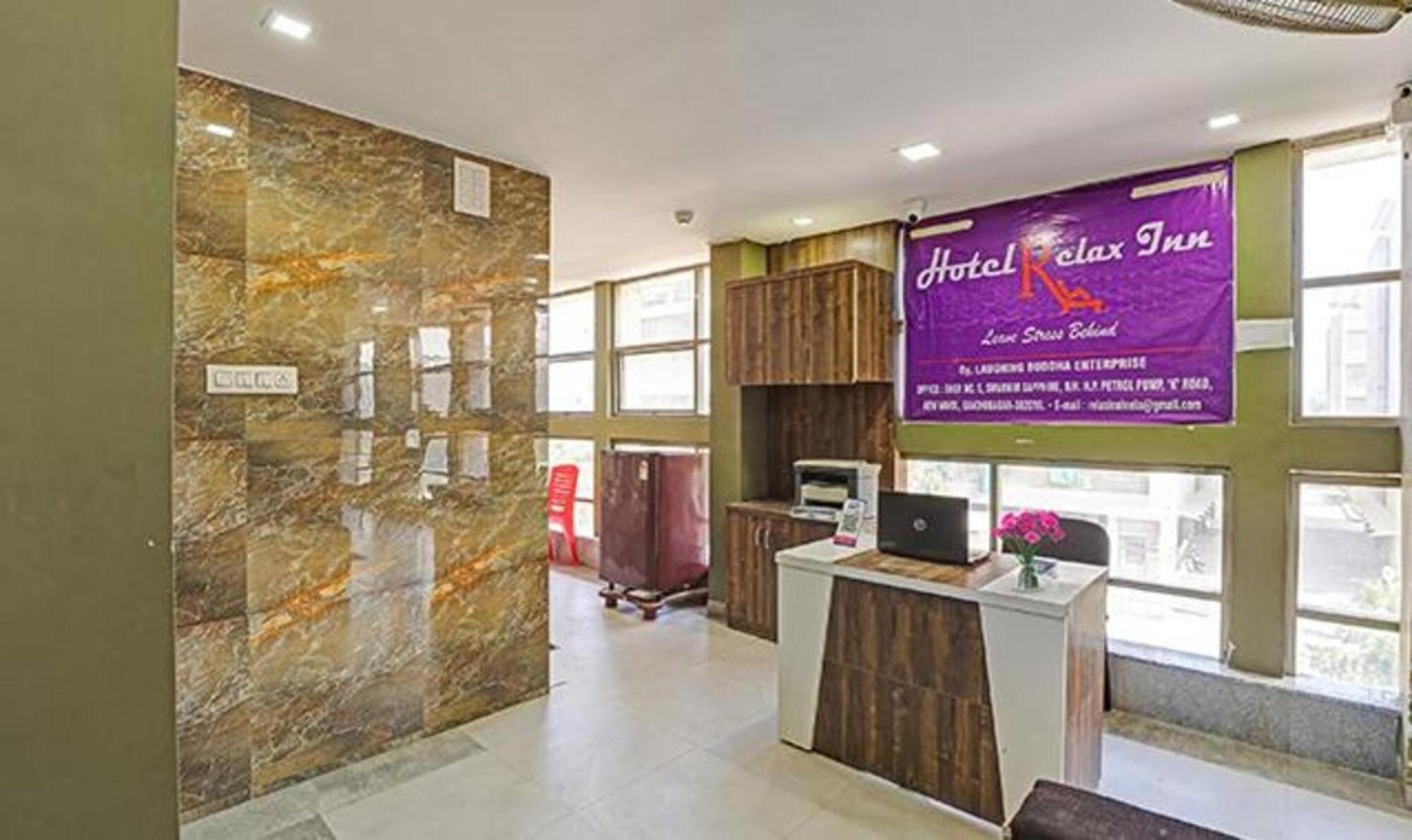Fabhotel Relax Gandhinagar Bagian luar foto